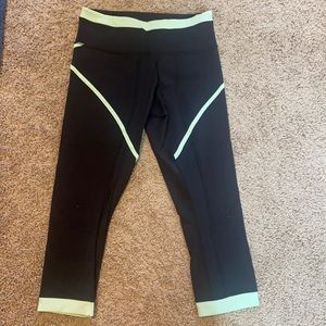 Lululemon crop leggings